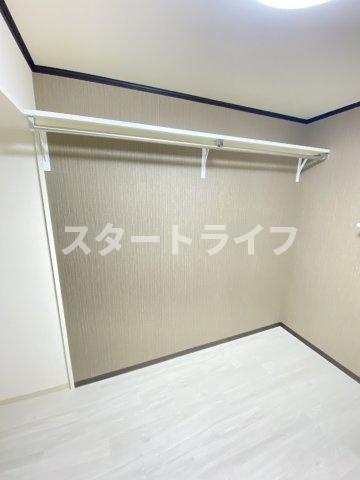 大阪市淀川区宮原１丁目の賃貸マンションの収納