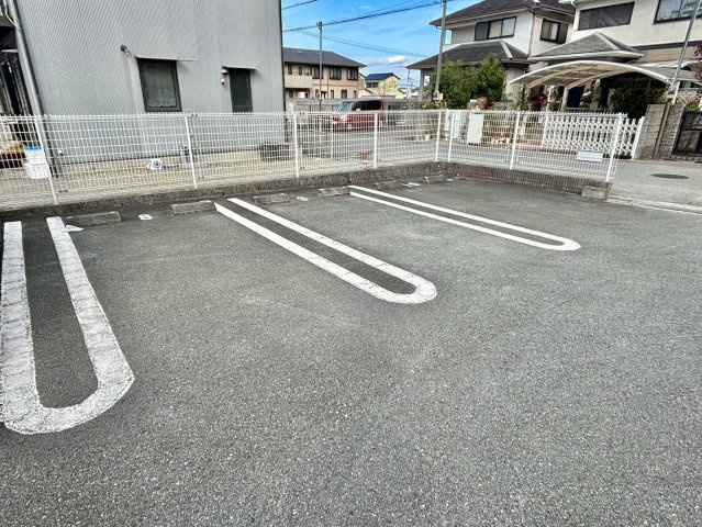 エテルナ・パークの駐車場