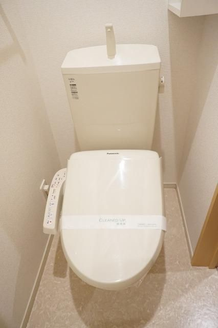 サン　ルミエールＤのトイレ