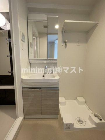エスリード弁天町グロリアの洗面所