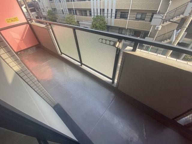 エクセル三国ヶ丘のバルコニー|別部屋参考イメージ写真