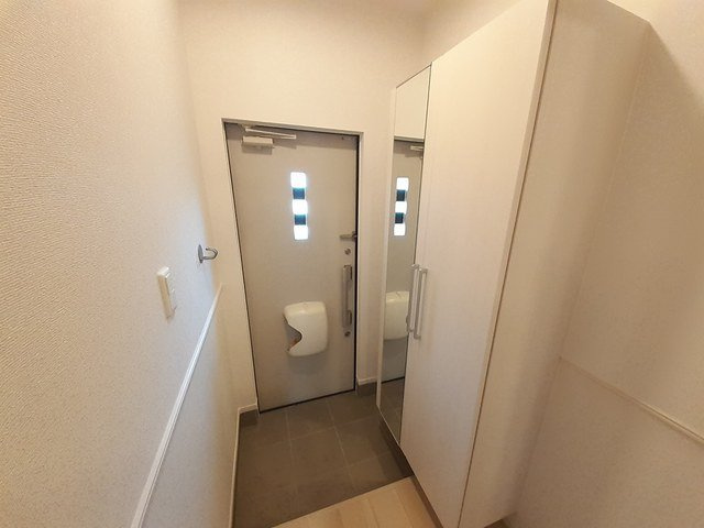 リフレッシュ　パイン　ヒルズの玄関