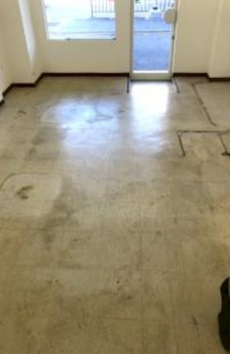 豊中市浜１丁目の店舗事務所の居間・リビング
