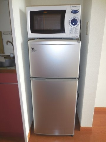 レオパレスヴェルジェのその他|冷蔵庫・電子レンジ