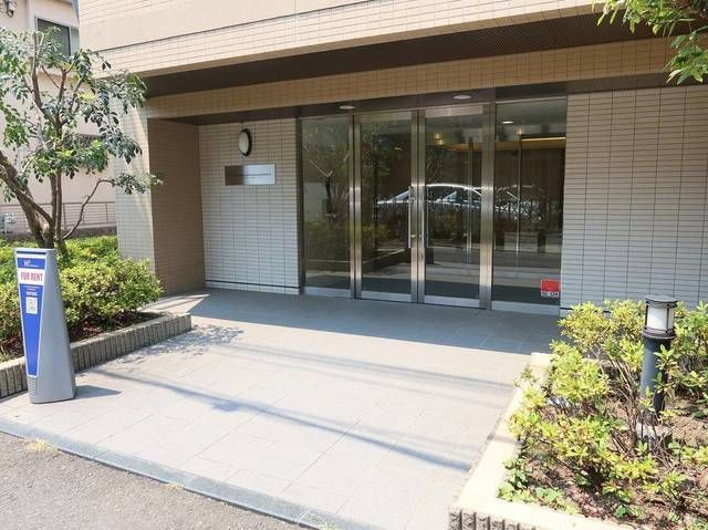 ＨＦ駒沢公園レジデンスのエントランス