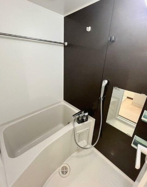 アズ住吉レジデンスの浴室|コンパクトで使いやすいお風呂です