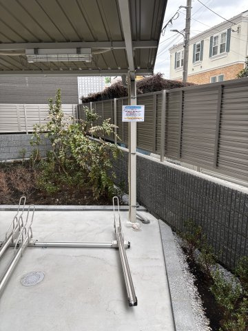 GENOVIA草加の駐車場|駐輪場