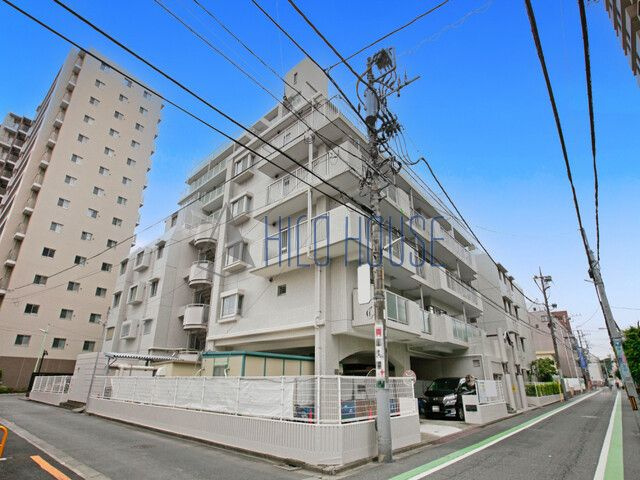 モアステージ川越の外観
