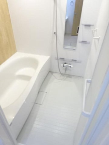 エンシーナの浴室