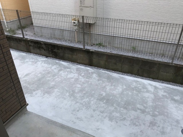 【庭】 | フリージア