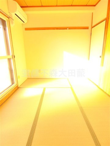メゾンニトウB館の和室