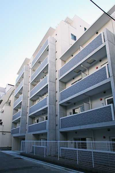 ファインクレスト入谷の外観