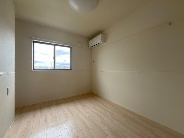 ラルーナＢの内装|洋室