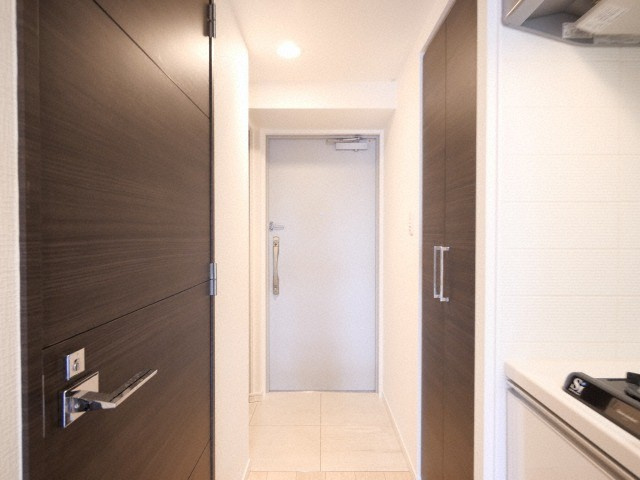 S-RESIDENCE北浜の玄関