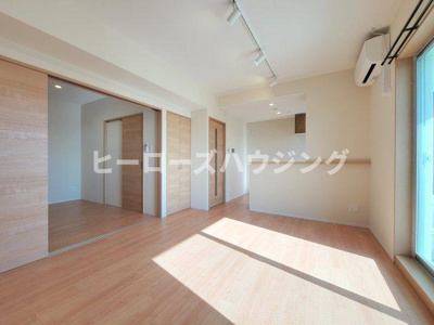 【居間・リビング】 | エメルミナ豊中岡町