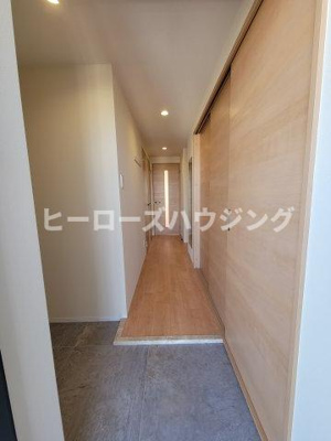 【玄関】 | エメルミナ豊中岡町