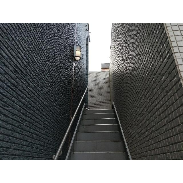エクシード上池袋のエントランス