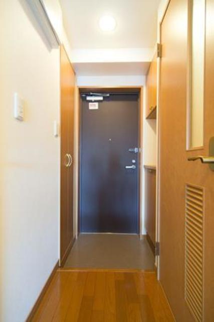 アミカル・エフの玄関|※写真は同タイプ住戸です。