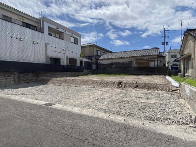 玉里団地1丁目　新築戸建ての外観|団地内平坦地。