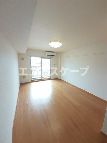 シンフォニアの居間・リビング|高崎、前橋のお部屋探しはエンドスケープまで！お客様の理想お聞かせ下さい♪