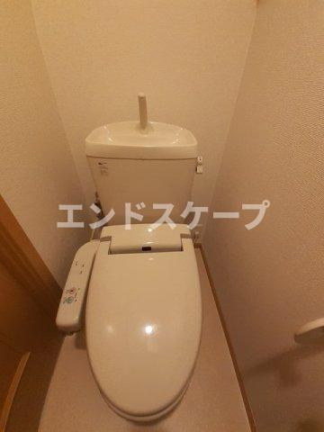 シンフォニアのトイレ|高崎、前橋のお部屋探しはエンドスケープまで！お客様の理想お聞かせ下さい♪