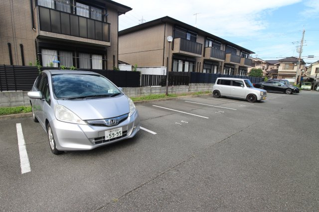 リバティ―ヒルズの駐車場
