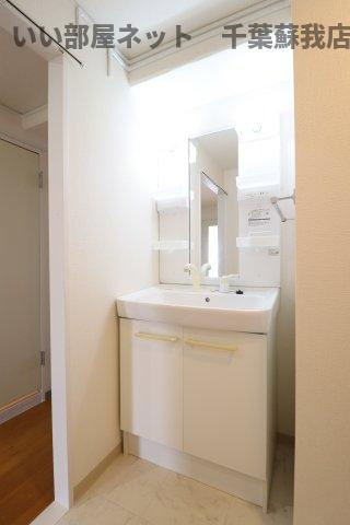 ＰＬＥＮＤＹ千葉みなとの洗面所|朝の準備に活躍する、洗髪洗面化粧台！