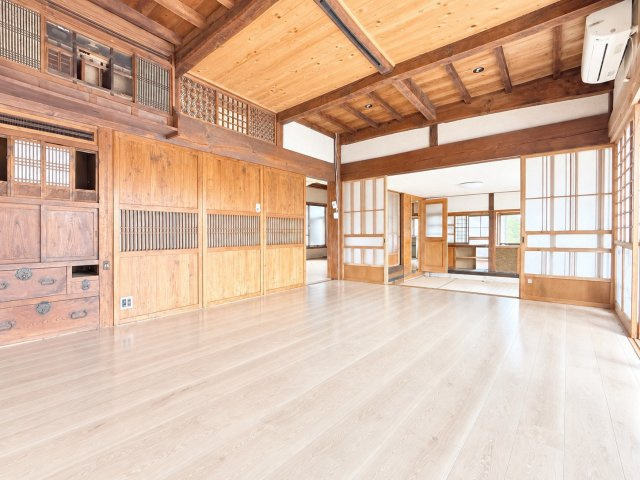 茨城町野曽中古物件の洋室