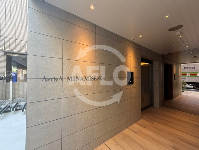 ArtizA南船場のエントランス|ArtizA南船場　エントランス