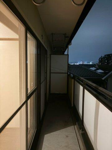 【バルコニー】