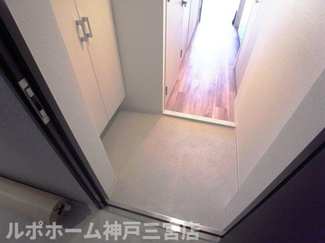 エスリード神戸ハーバーテラスの玄関