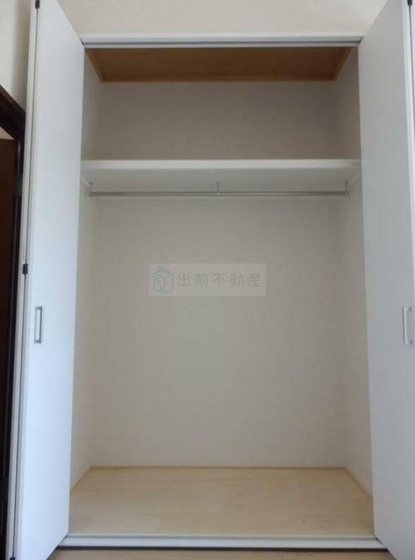 豊島区高松１丁目の賃貸マンションの収納