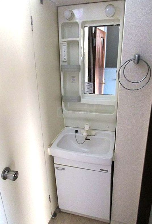 豊島区高松１丁目の賃貸マンションの洗面所