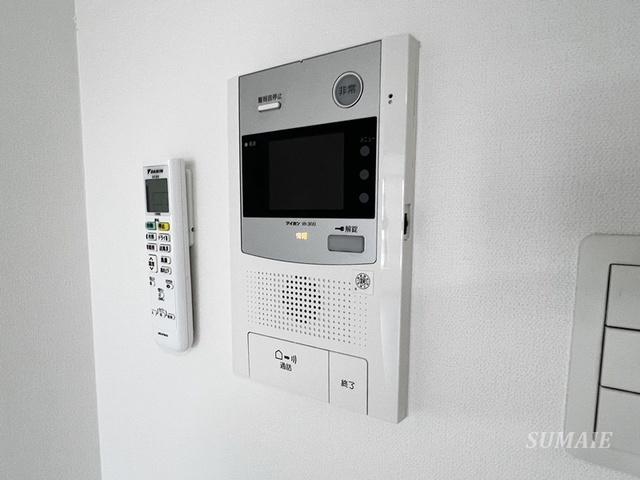 S-RESIDENCE王子westのセキュリティ|モニタ付きインターホンです☆