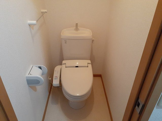 【トイレ】 | カーサ　チェーロ　ブル　Ⅱ | トイレもきれいです