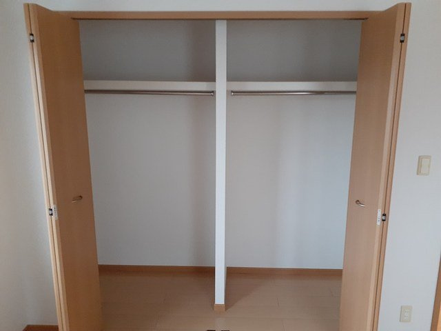 【収納】 | カーサ　チェーロ　ブル　Ⅱ | 専用の収納スペースです