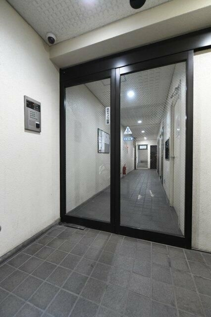 日神パレス東十条のエントランス