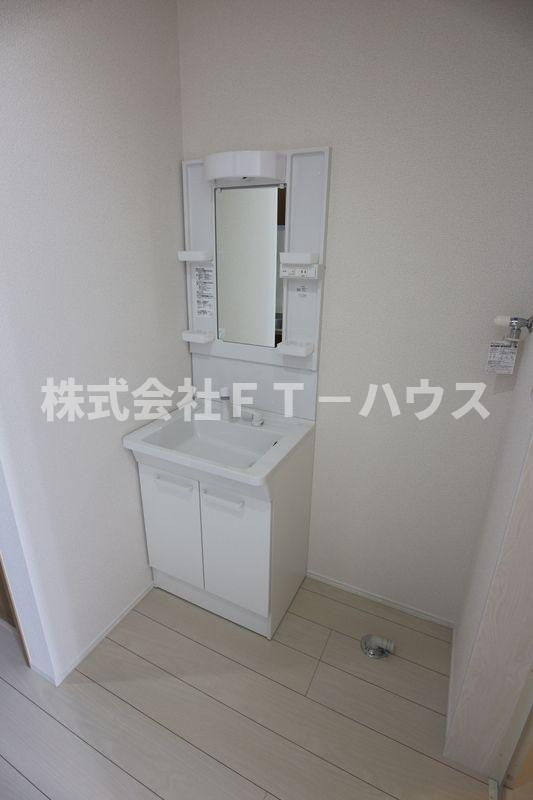 フラットフィールド市川の洗面所