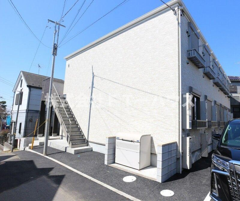 フラットフィールド市川のエントランス