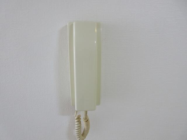 【セキュリティ】 | 他の部屋の写真を使用していま…