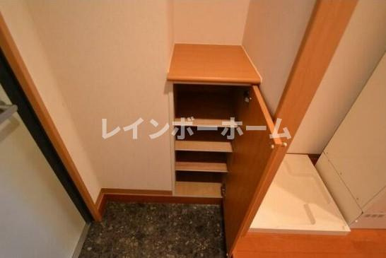 EVER LASTINGの玄関