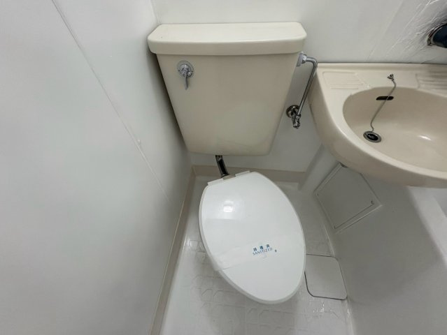 ラフォーレ菱屋西IIのトイレ