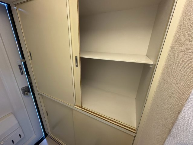 ラフォーレ菱屋西IIの収納