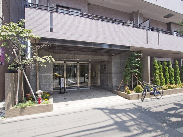 スヴェニール早稲田夏目坂のエントランス|スヴェニール早稲田夏目坂：ペット飼育可能なマンションです！