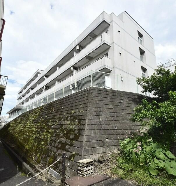ラ・レジダンス・ド・鷺沼の外観
