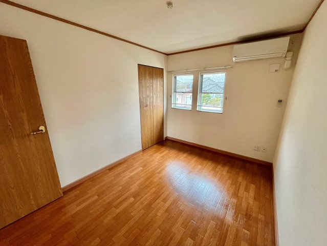KUMAの洋室