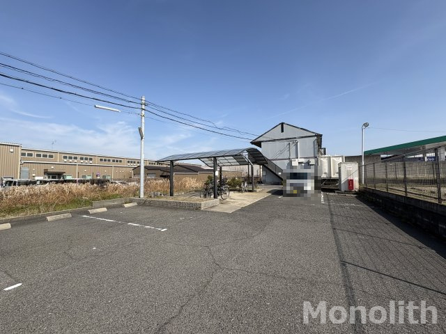 ハイツブルネンの駐車場