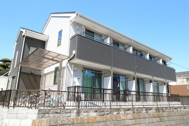 横浜市南区永田北２丁目のアパートの外観