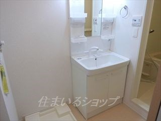 スターライズ可部南の洗面所|シャンプードレッサー