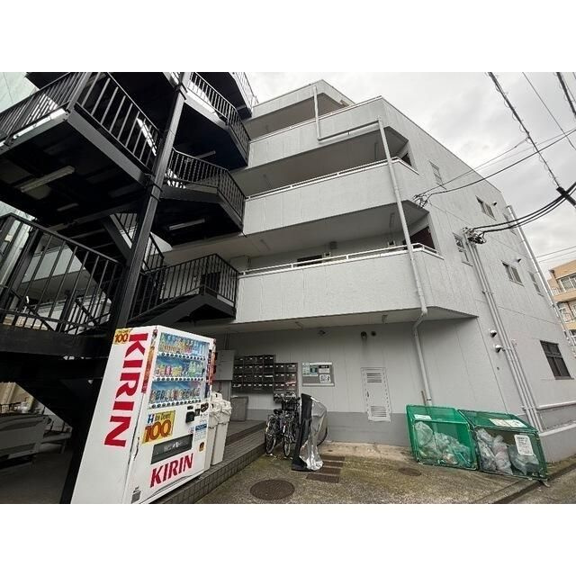 セラーズ二宮の外観